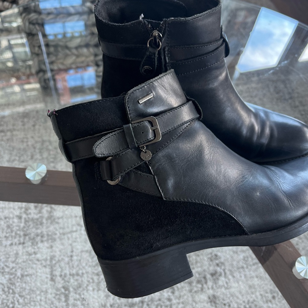 Geox Women's Felicityabx10 Black Business Casual Comfy Waterproof Boots EU 38 - Picture 9 of 15